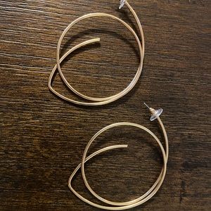 Winding Metal Earrings